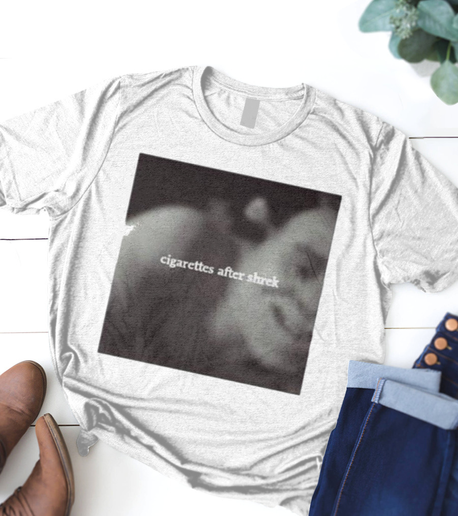 Requin Fils De Chien Cigarettes After Shrek Retro Film Aesthetic T-Shirt