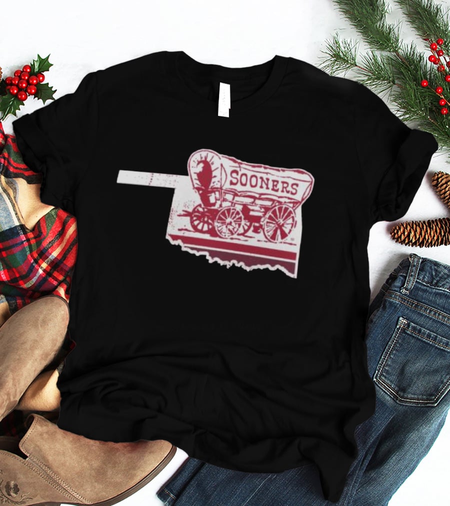 Crimson Oklahoma Sooners Sooner Schooner Wagon Outline Fan T-Shirt