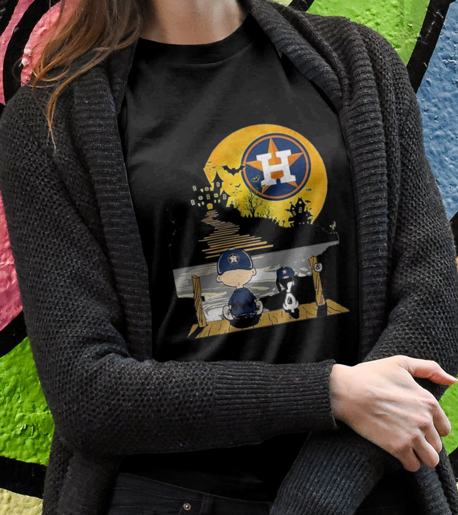 Snoopy Charlie Brown Houston Astros Halloween Moon Scene T-Shirt