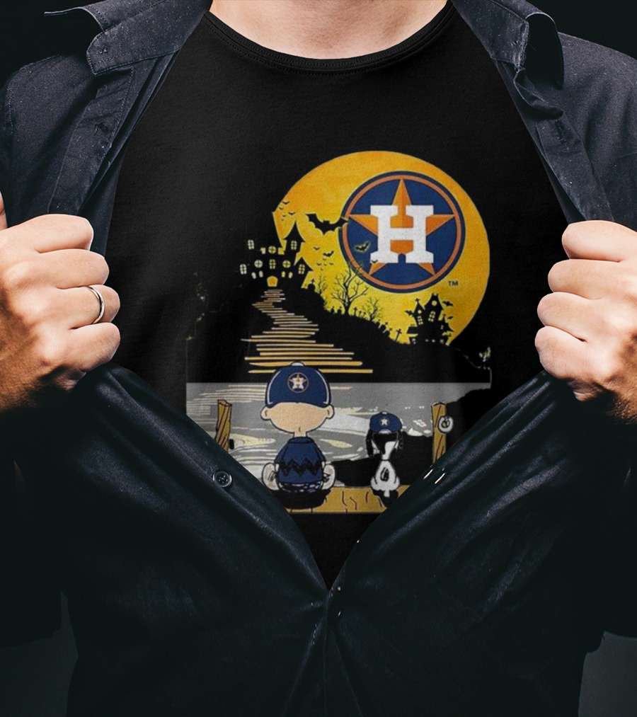Snoopy Charlie Brown Houston Astros Halloween Moon Scene T-Shirt
