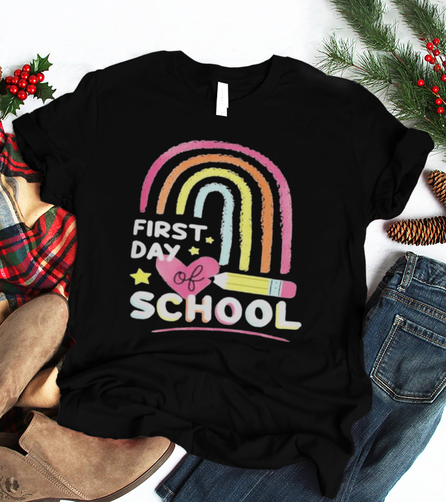 First Day Of School Rainbow Heart Pencil T-Shirt
