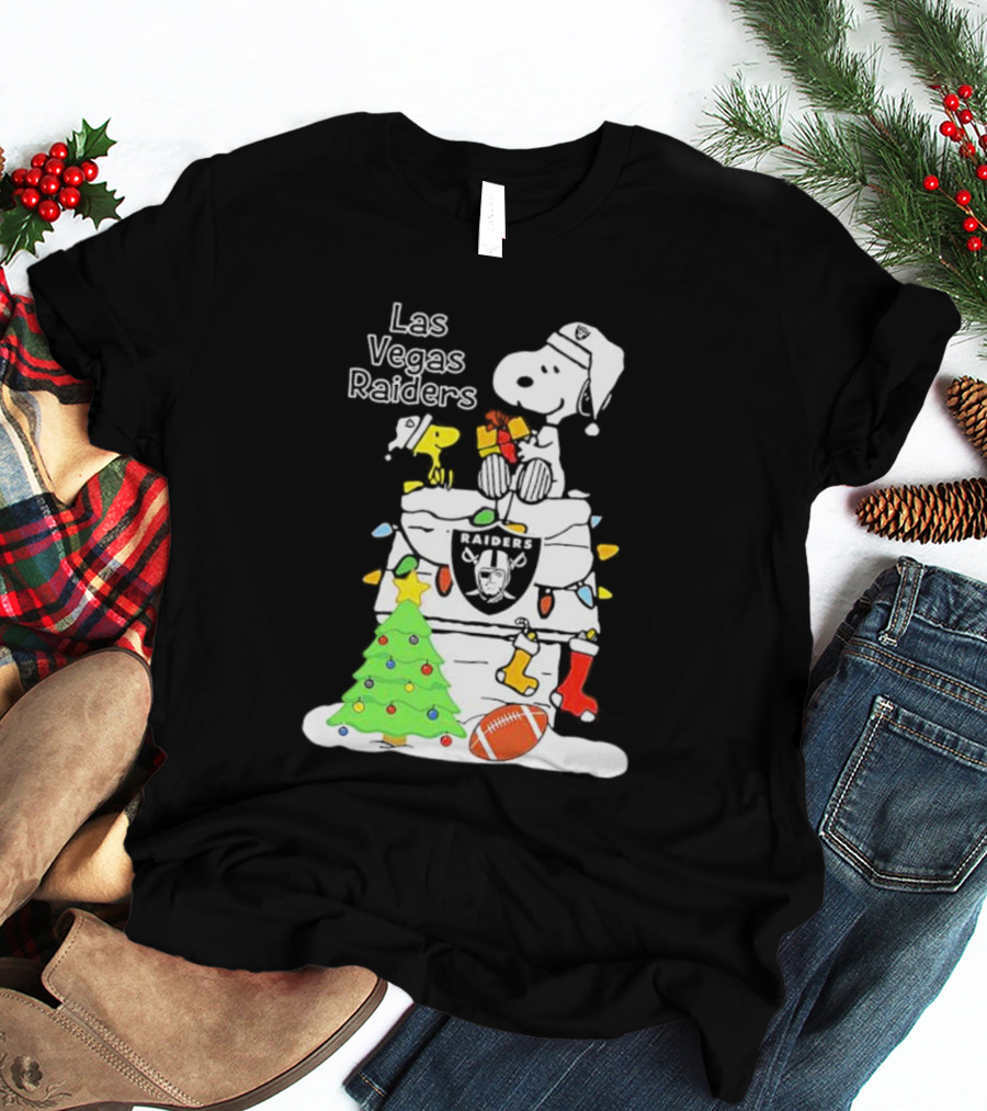 Las Vegas Raiders NFL Christmas Snoopy And Woodstock With Tree And Football T-Shirt
