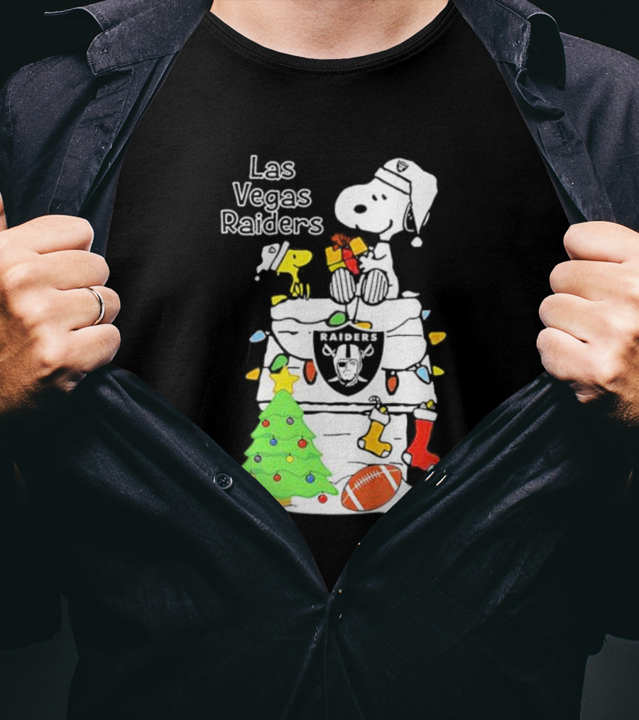 Las Vegas Raiders NFL Christmas Snoopy And Woodstock With Tree And Football T-Shirt