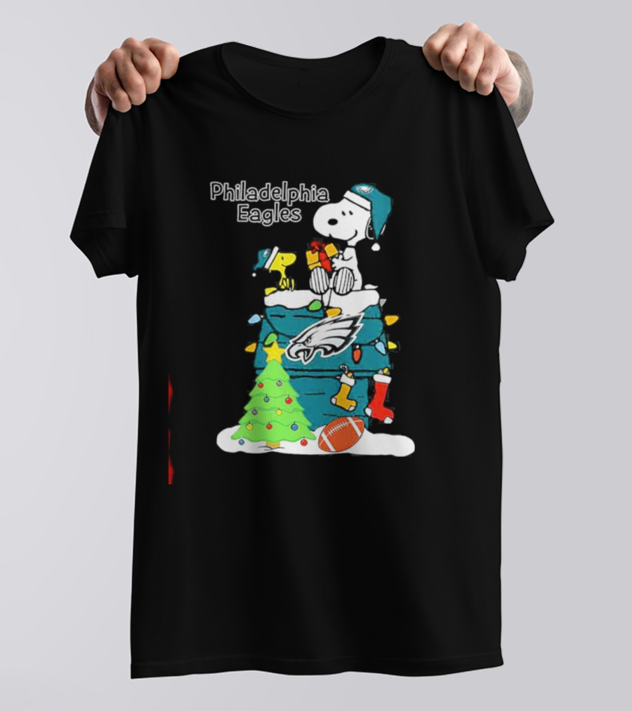 Philadelphia Eagles Christmas Snoopy With Woodstock And Football T-Shirt