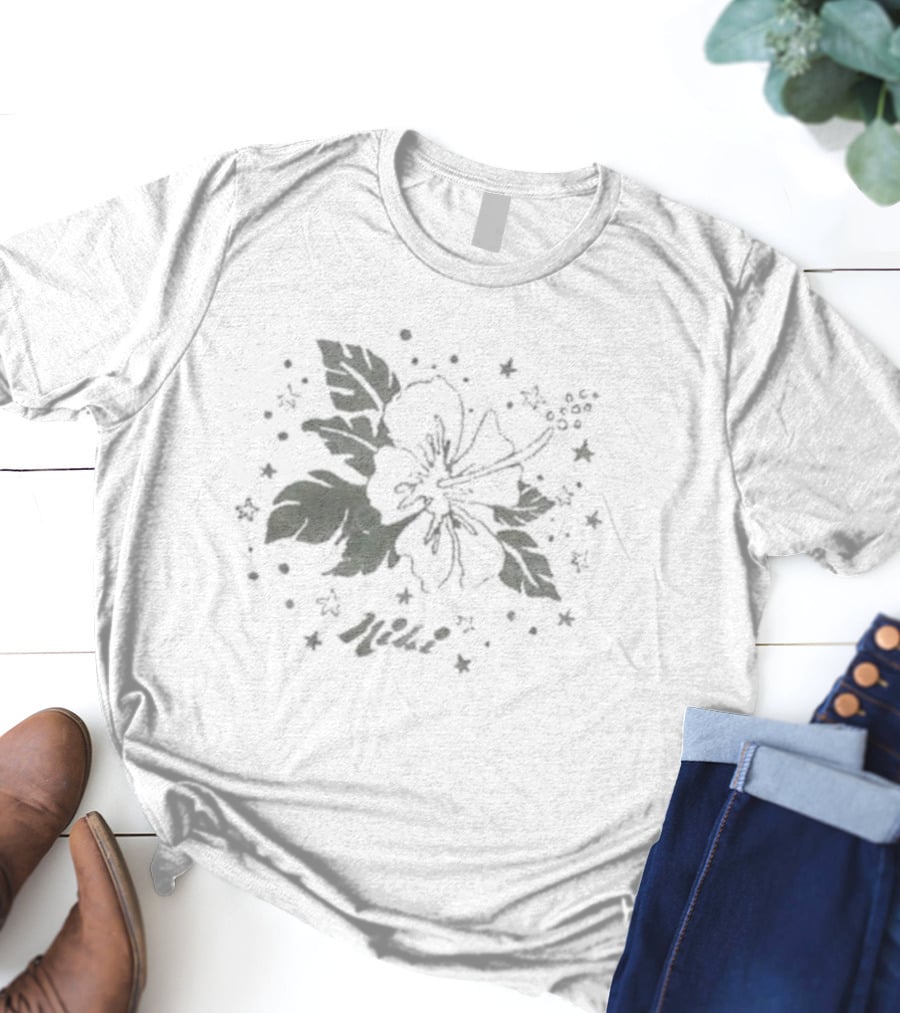 88rising Niki Maui Charity Hibiscus And Stars T-Shirt