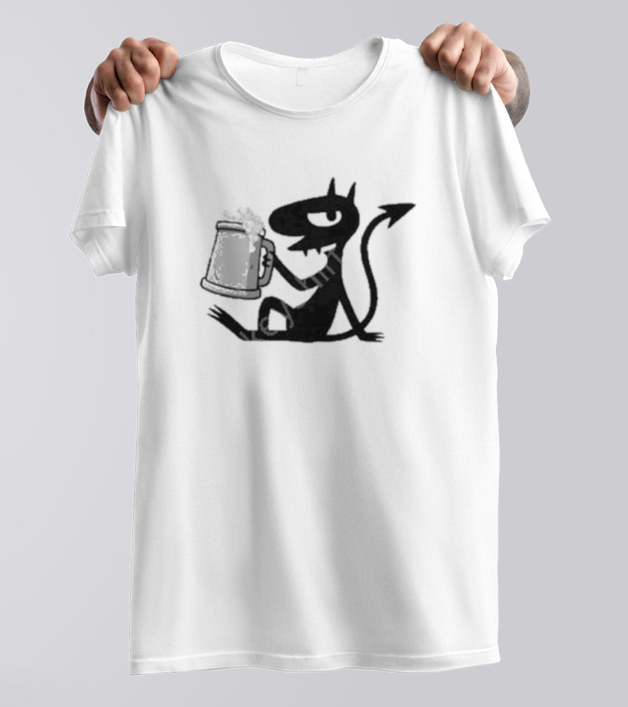 Luci From Disenchantment Holding Beer Stein T-Shirt