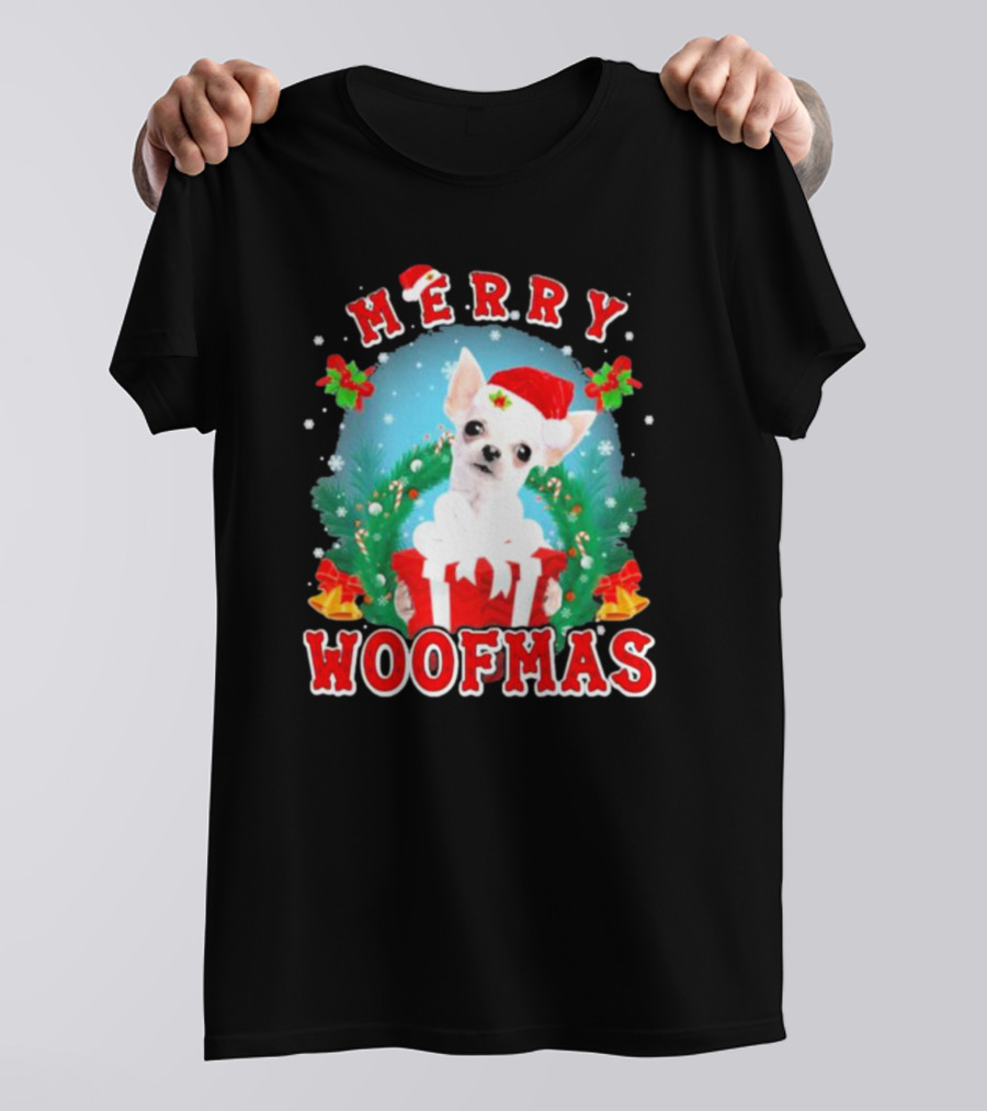 Chihuahua Merry Woofmas Santa Hat Wreath And Gift Box T-Shirt