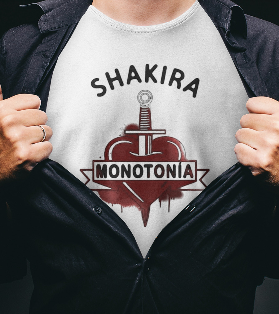 Shakira Monotonía Heart And Sword T-Shirt