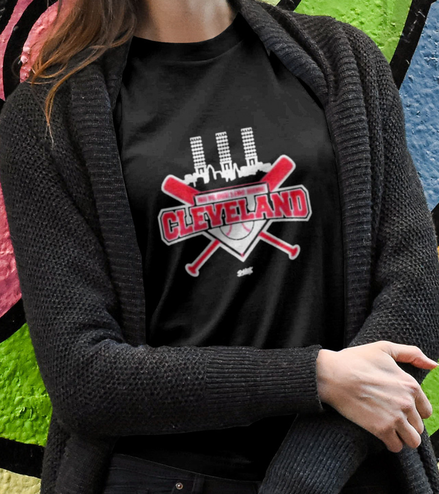 No Place Like Home Cleveland Baseball Fans Unlicensed Baseball Gear City Skyline Crossed Bats T-Shirt