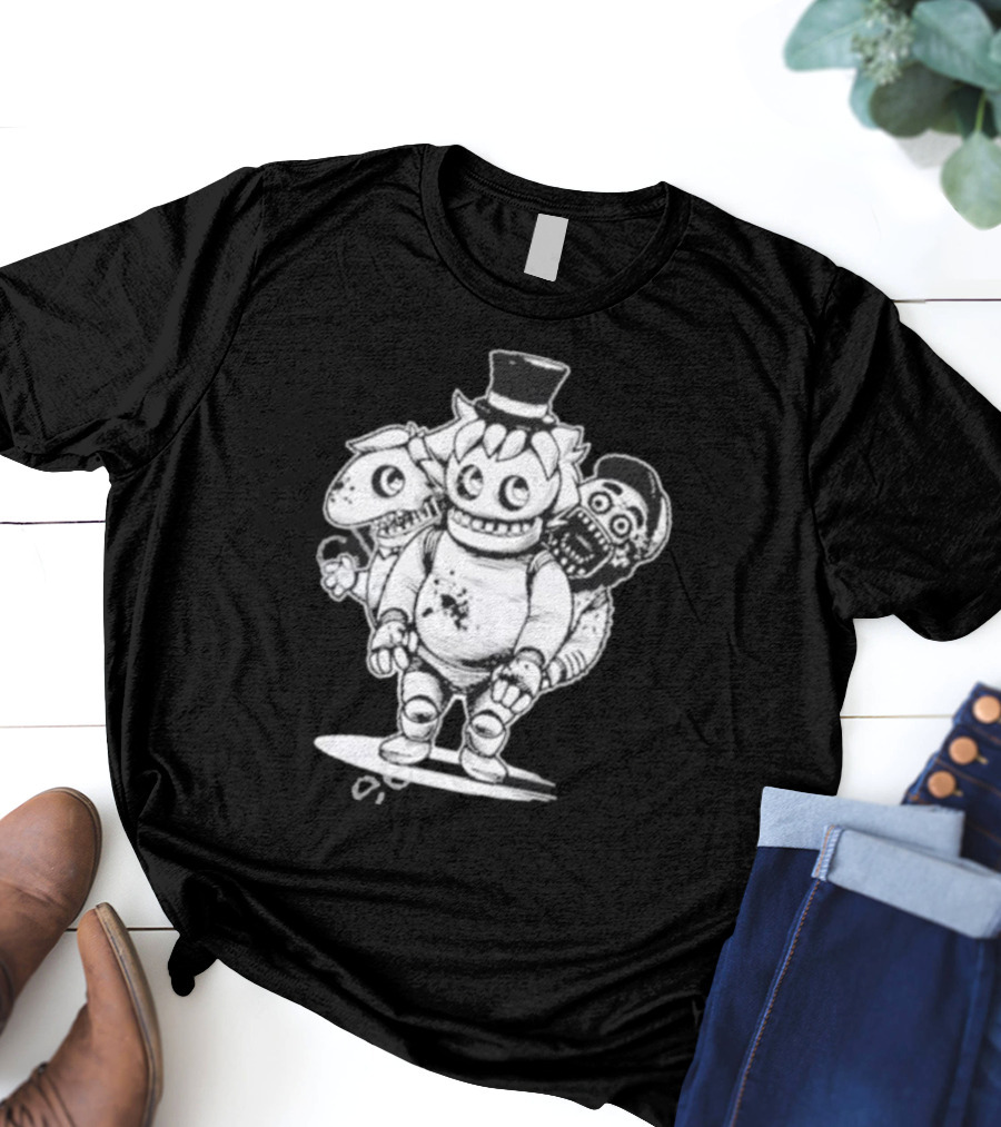 Sharkrobot Five Nights At Oney’s Three-Headed Animatronic Top Hat T-Shirt