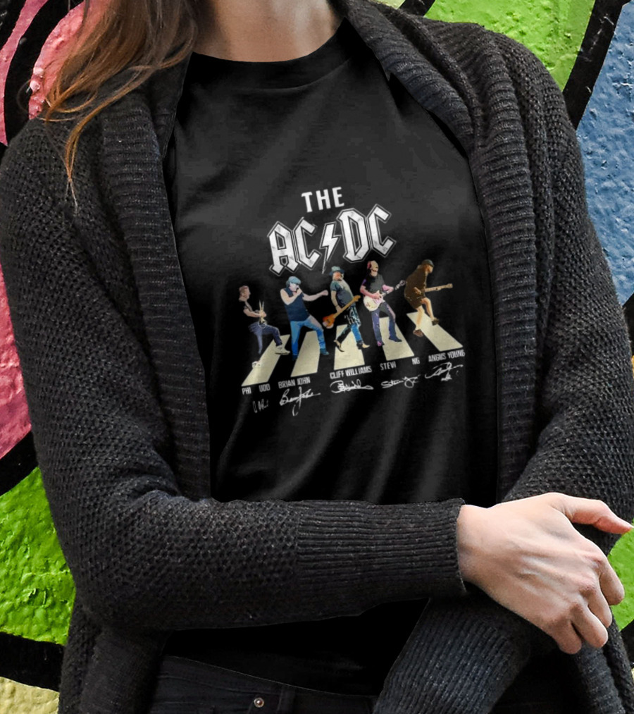 The AC DC Band Abbey Road Angus Young Phil Rudd Brian Johnson Cliff Williams Stevie Young Signatures T-Shirt