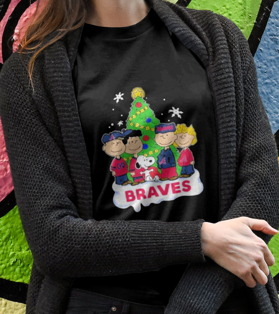 Braves Peanuts Snoopy Christmas Tree Charlie Brown Lucy Linus Woodstock T-Shirt