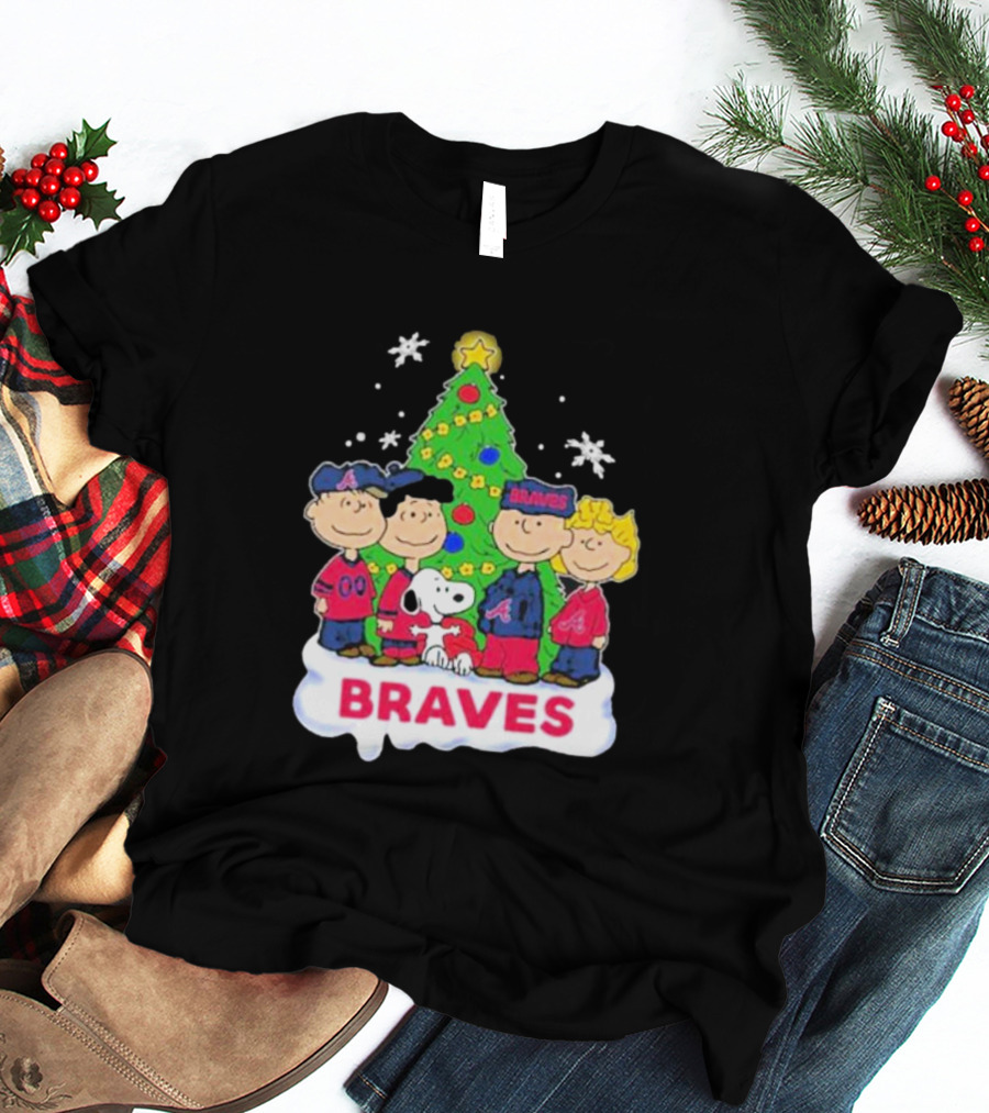 Braves Peanuts Snoopy Christmas Tree Charlie Brown Lucy Linus Woodstock T-Shirt