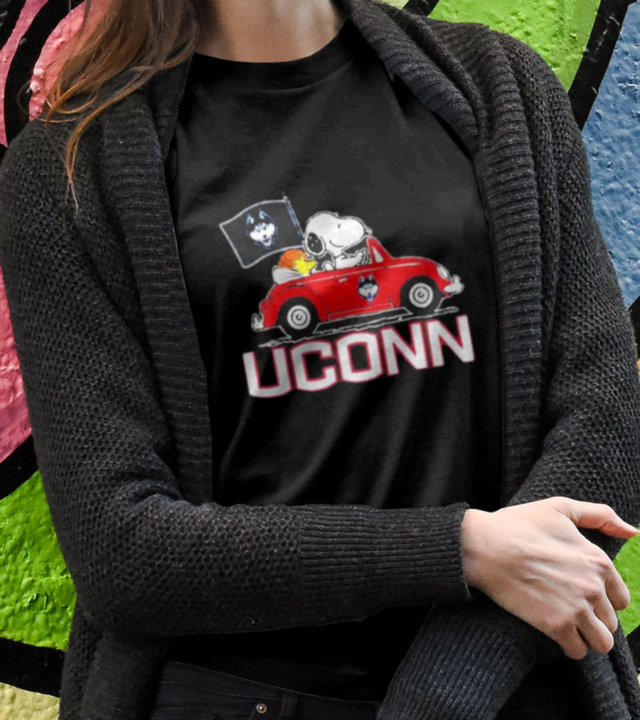 UCONN Huskies Snoopy And Woodstock Driving Red Car With Flag T-Shirt