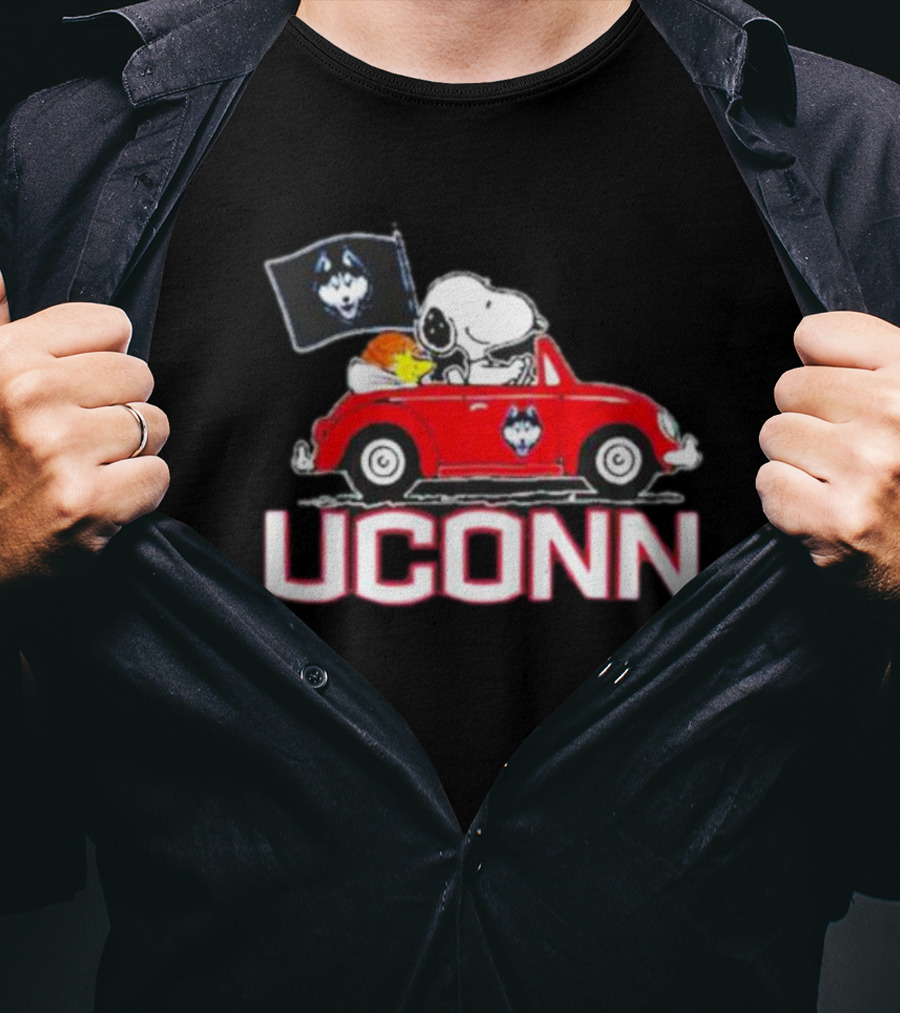 UCONN Huskies Snoopy And Woodstock Driving Red Car With Flag T-Shirt
