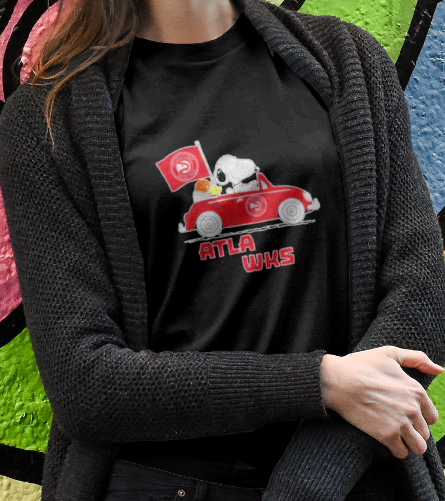 ATLA WKS Snoopy Dog Driving Red Car With Basketball Flag T-Shirt