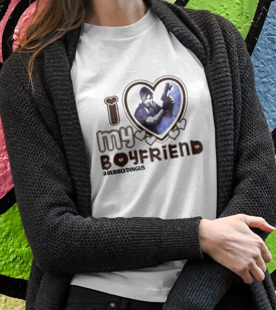 I Love My Zombie Boyfriend Resident Evil BUBBLYDINGUS T-Shirt