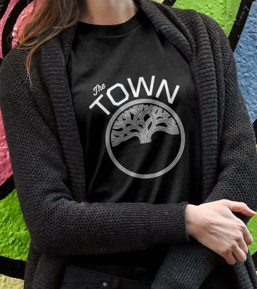 The Town Logo With Tree Symbol Steve Kerr Connection T-Shirt