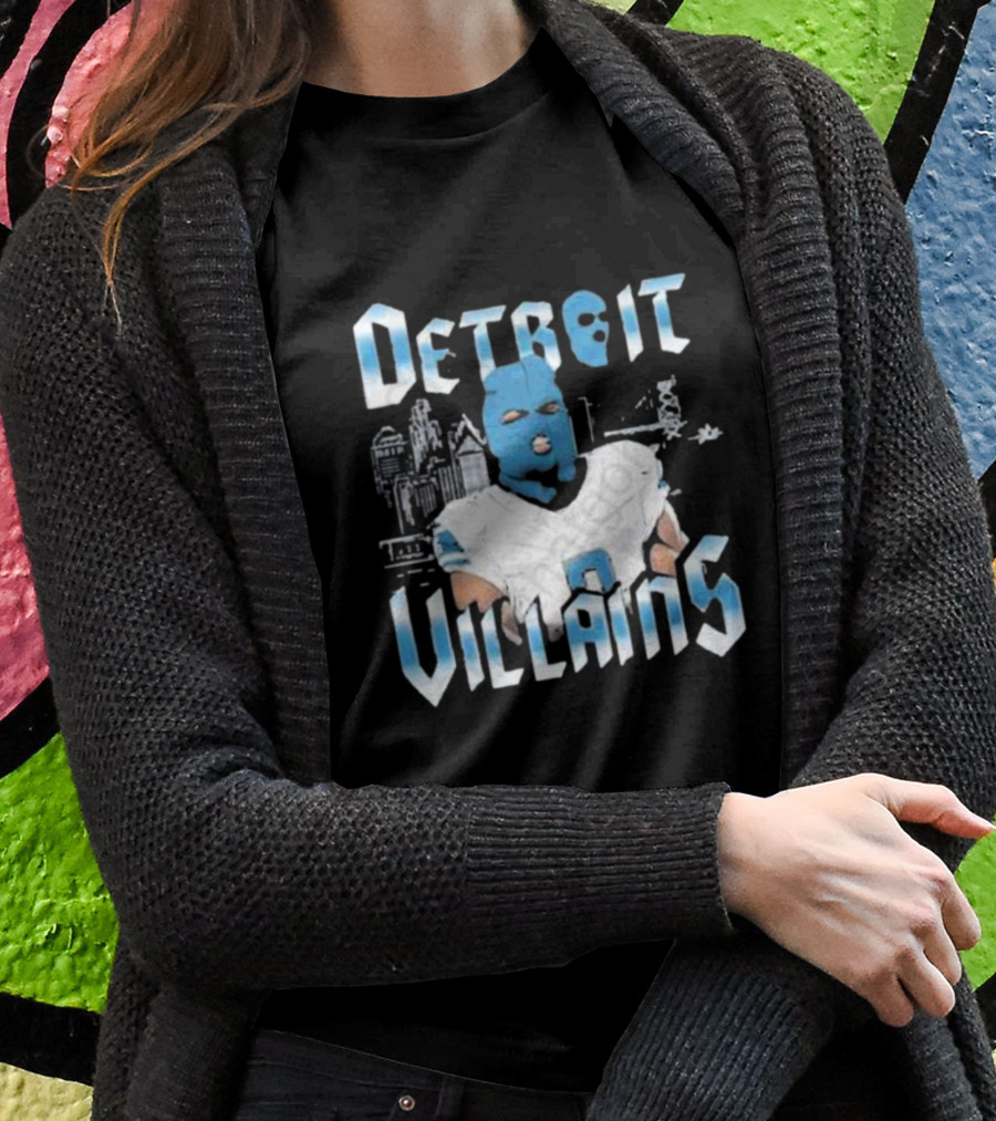 Detroit Villains Football Blue Masked Player Featuring City Skyline T-Shirt