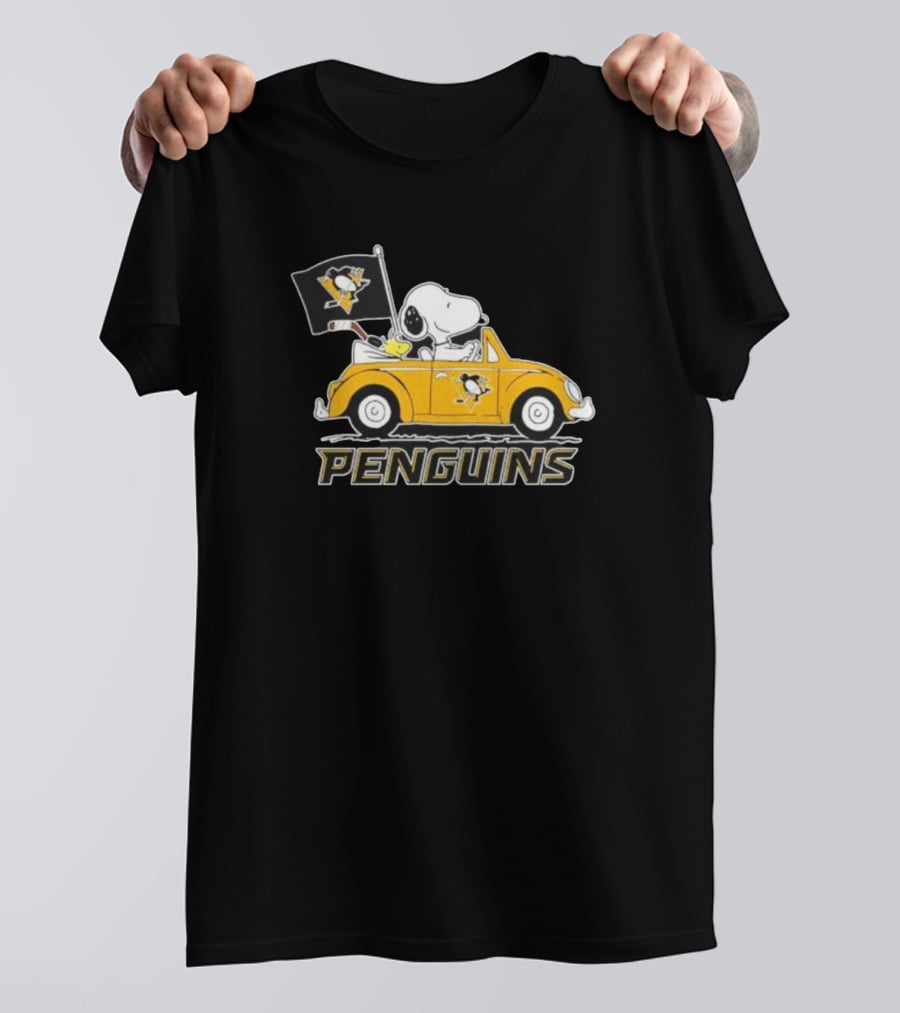 Peanuts Snoopy Woodstock Pittsburgh Penguins Driving Car Flag T-Shirt