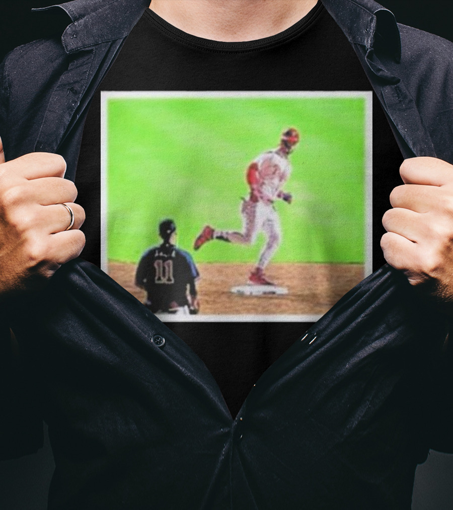Section 419 Harper Stares Down Arcia Baseball Moment T-Shirt