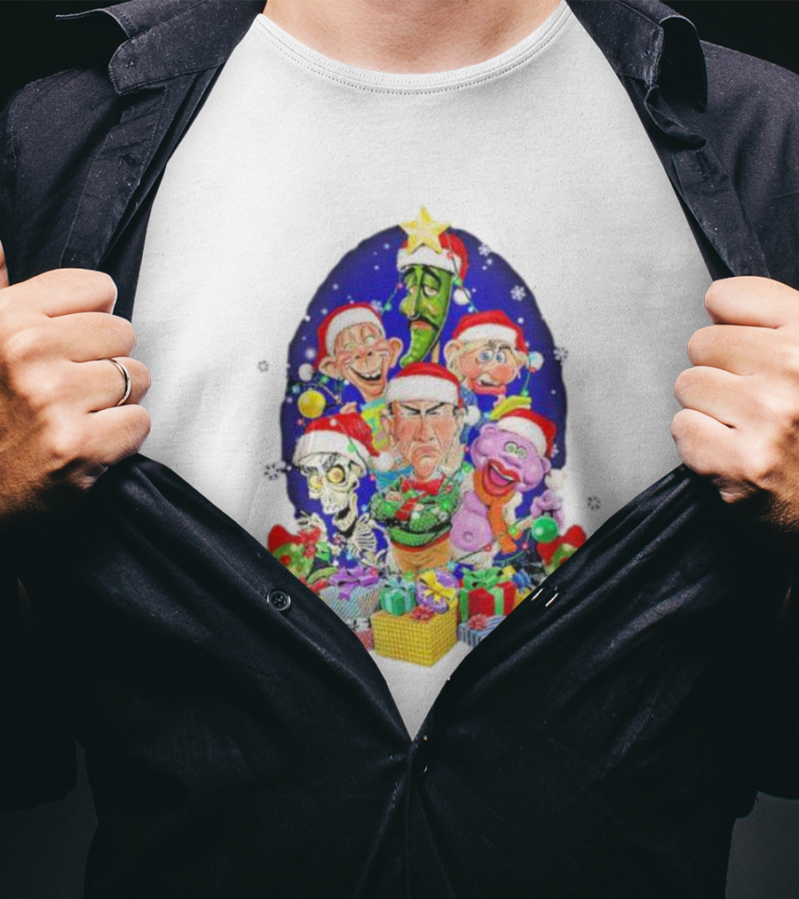 Jeff Dunham Christmas Characters With Santa Hats And Gifts Snow Merry Christmas T-Shirt