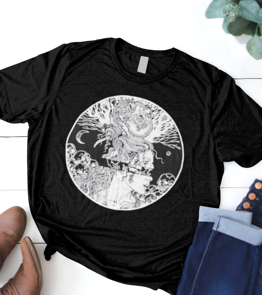 Critical Role Laudna Character Art Moon T-Shirt