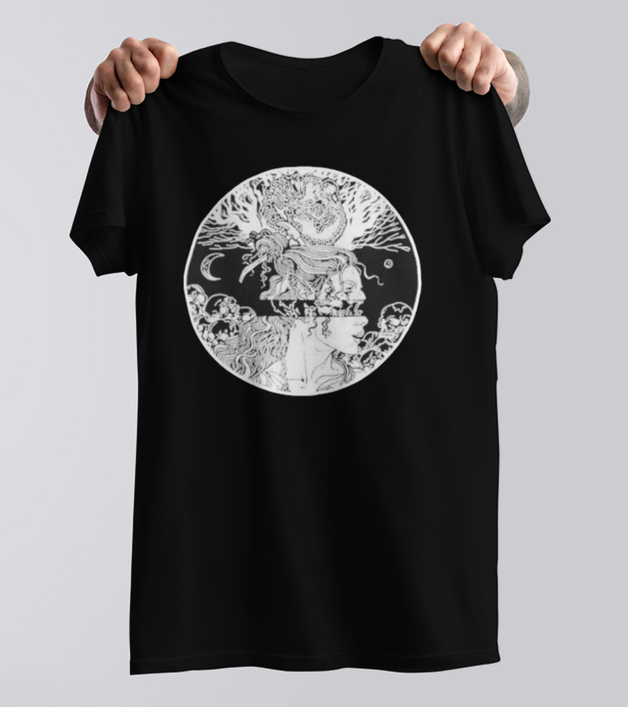 Critical Role Laudna Character Art Moon T-Shirt
