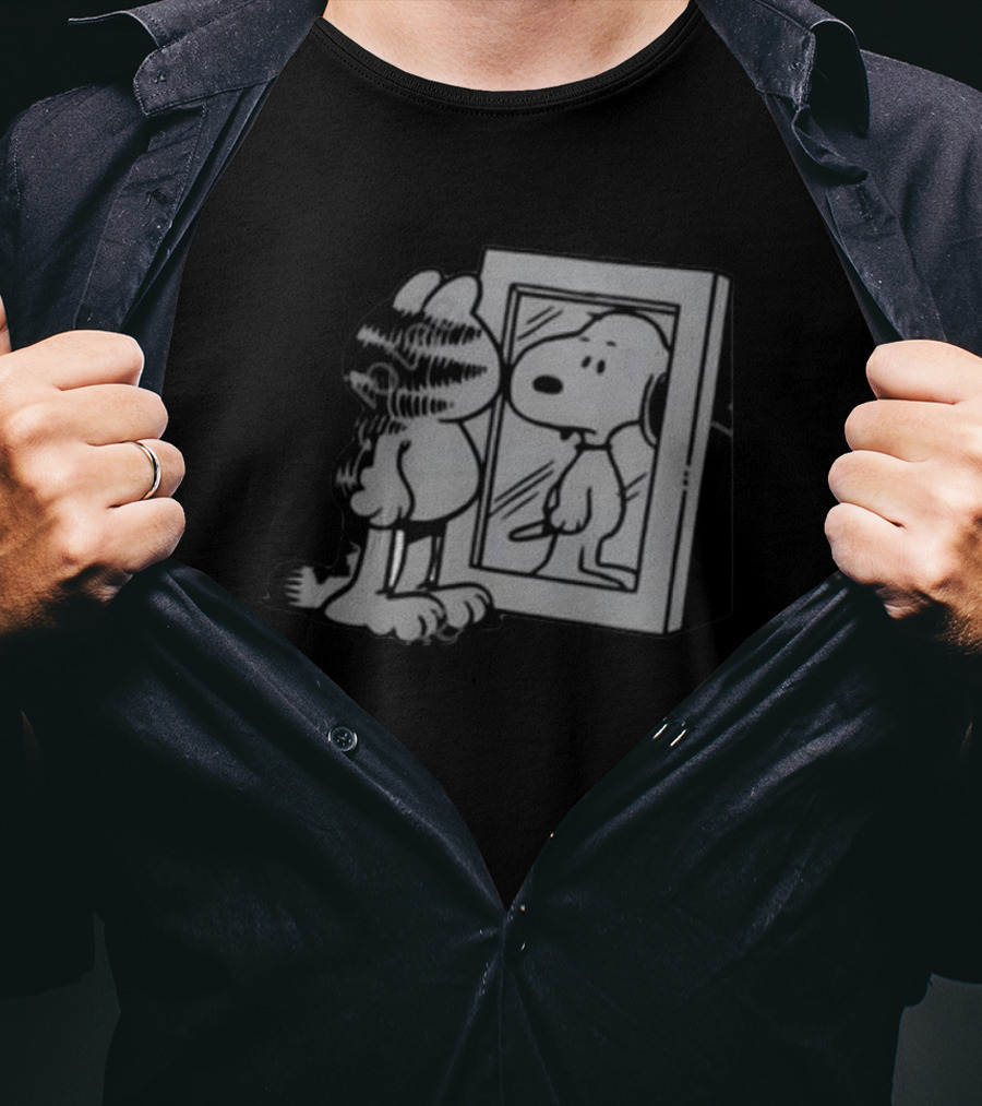 Garfield Snoopy Reflection In Mirror T-Shirt