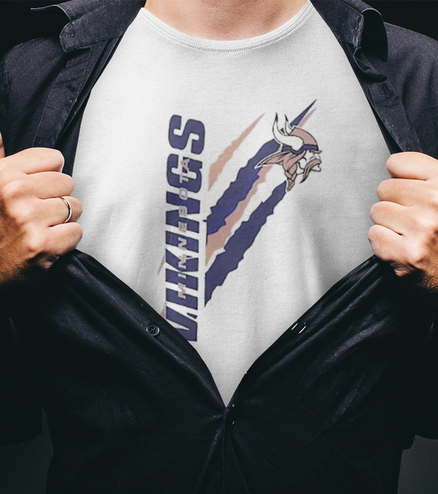 Minnesota Vikings Starter Scratch T-Shirt