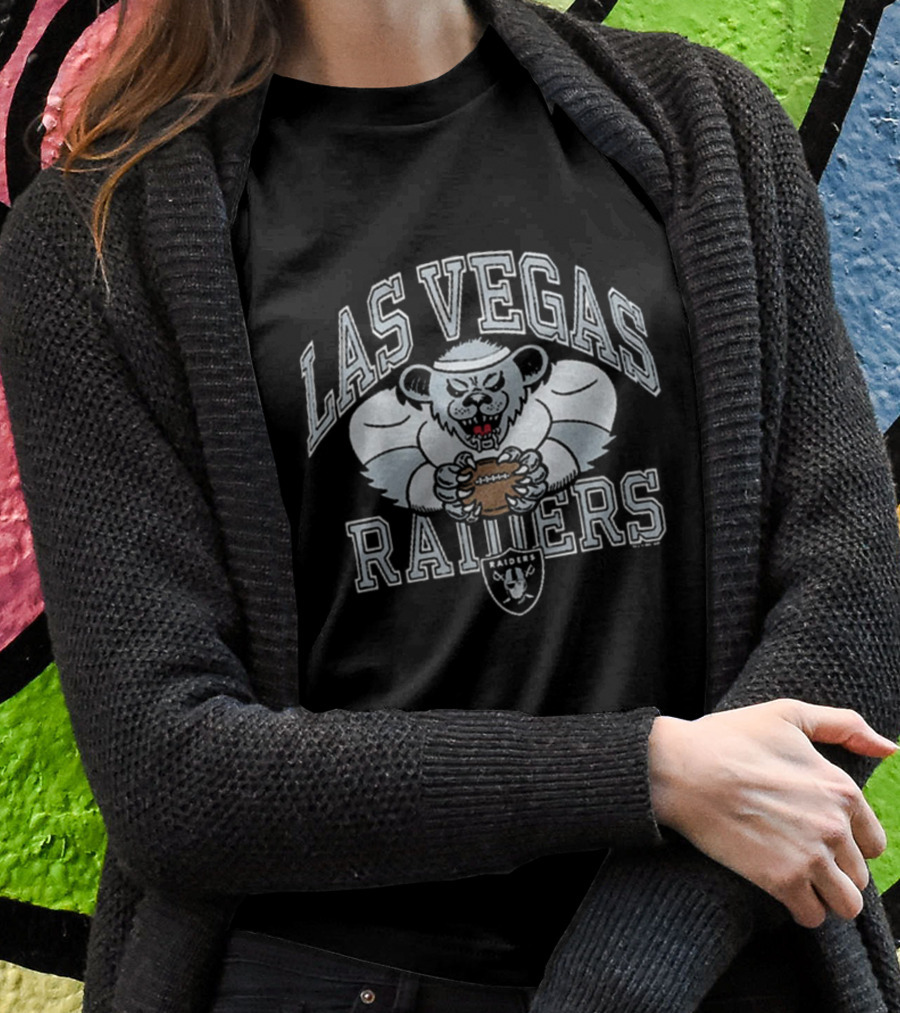 Las Vegas Raiders Grateful Dead Bear NFL Collaboration T-Shirt