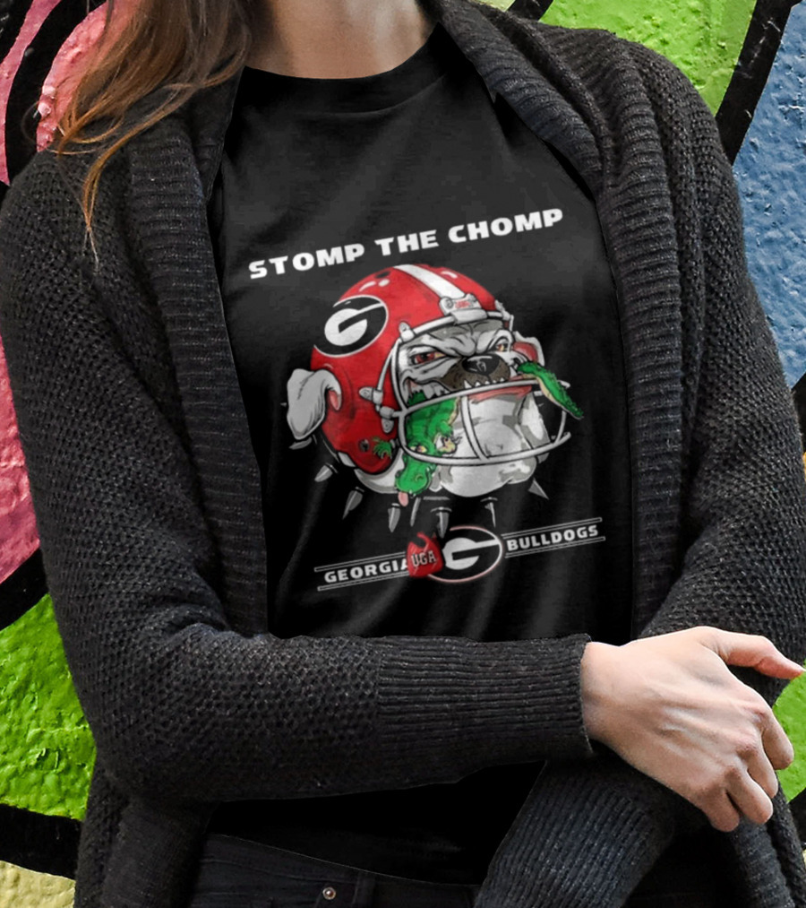 Stomp The Chomp Georgia UGA Bulldogs Helmet Gator T-Shirt