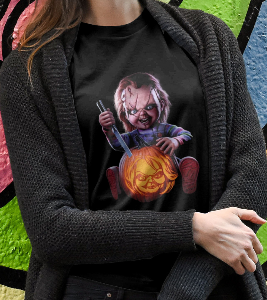 Chucky Creepy Carver Halloween Pumpkin Knife T-Shirt