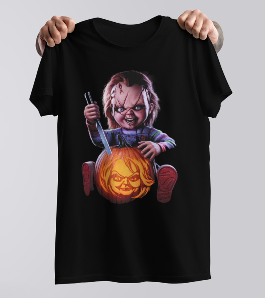 Chucky Creepy Carver Halloween Pumpkin Knife T-Shirt