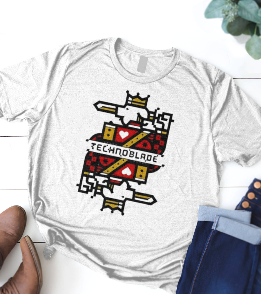 Technoblade Crowned Warrior Card Heart Sword T-Shirt