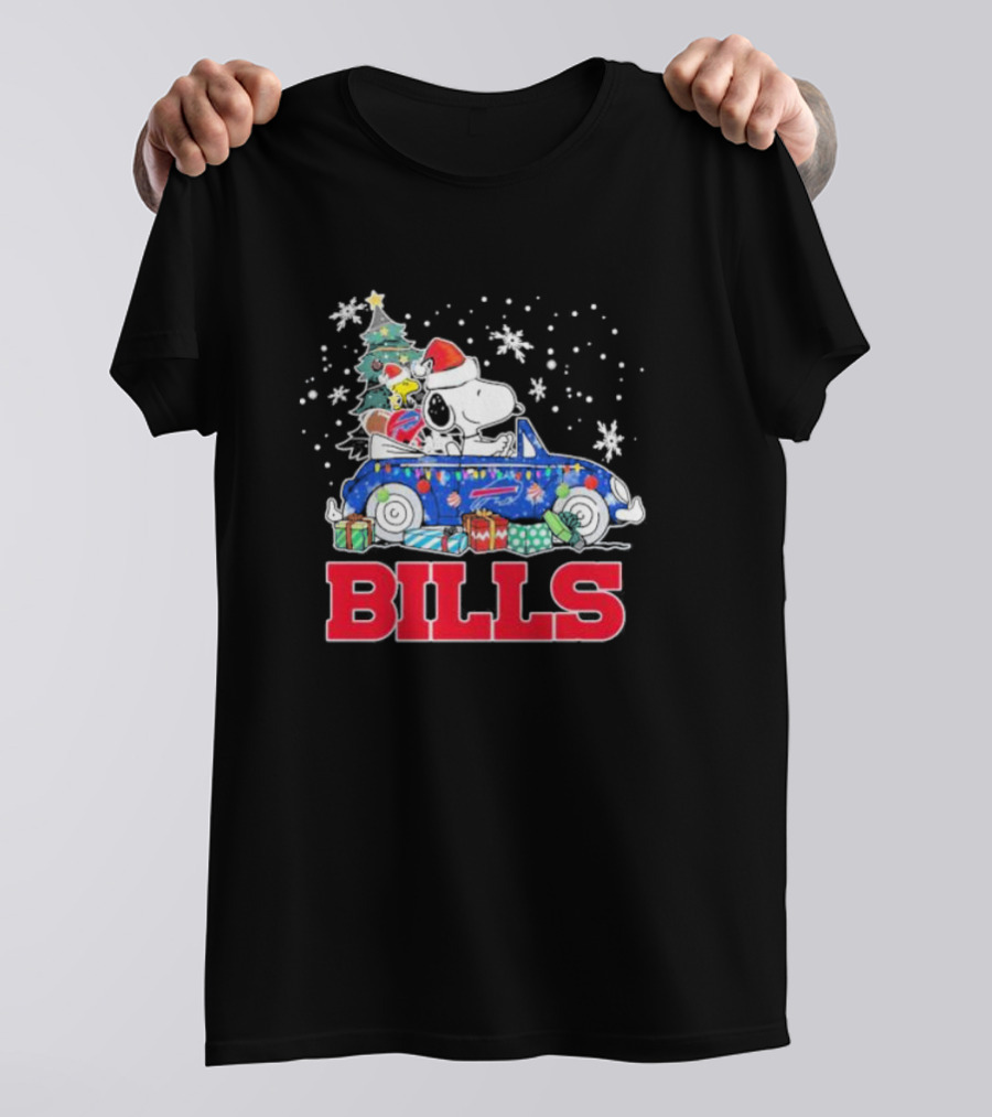 Peanuts Snoopy Woodstock Christmas Car Buffalo Bills Flag Winter Snowflakes T-Shirt