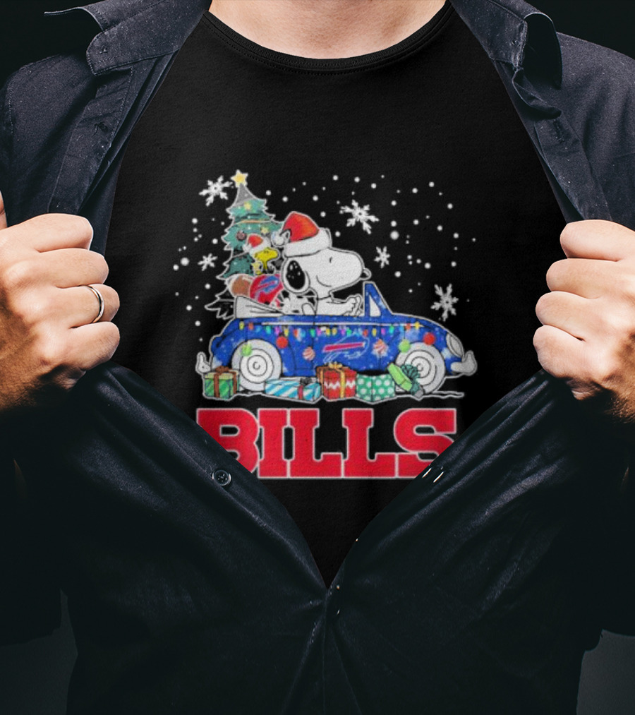 Peanuts Snoopy Woodstock Christmas Car Buffalo Bills Flag Winter Snowflakes T-Shirt