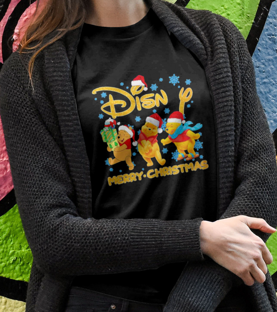Disney Winnie-the-Pooh Santa Merry Christmas T-Shirt