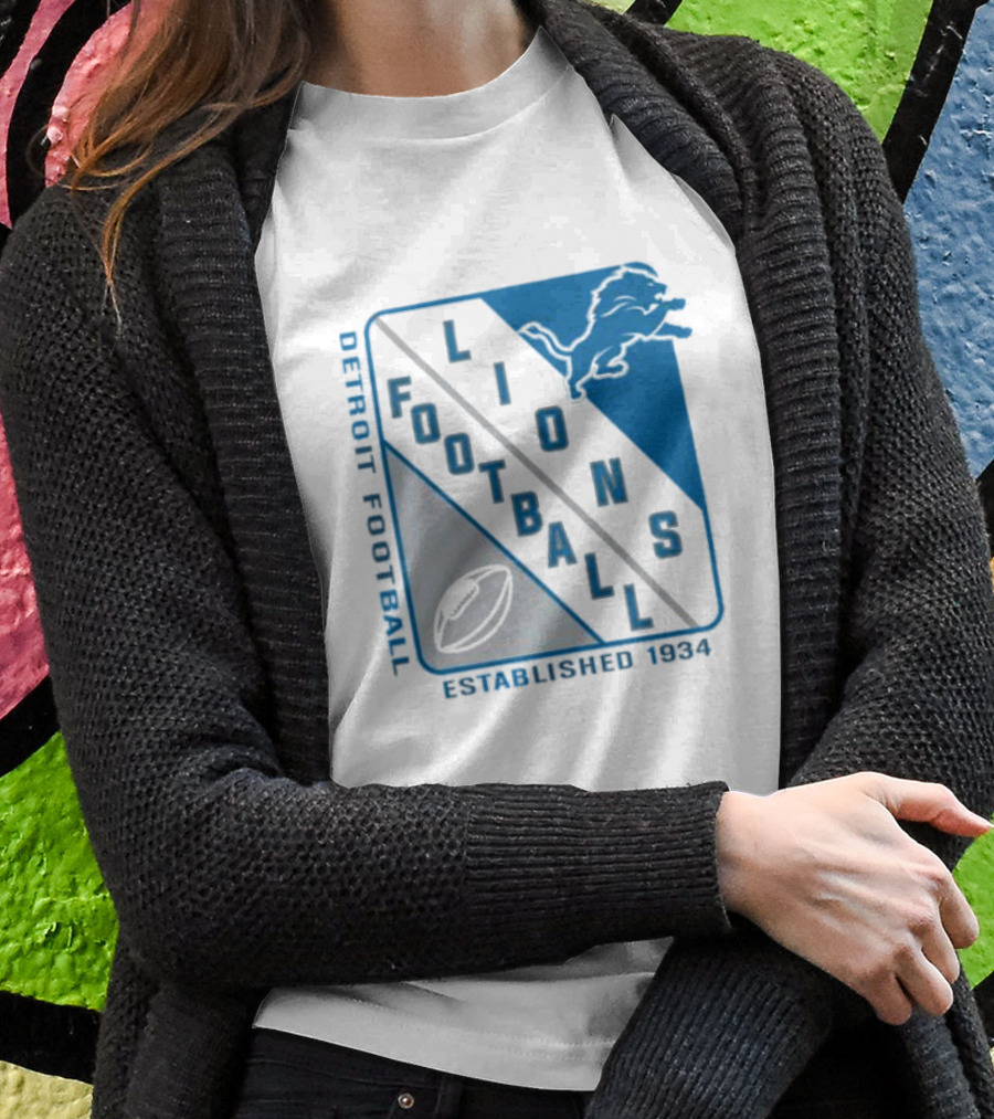 Detroit Lions Football Shield Established 1934 Iconic T-Shirt