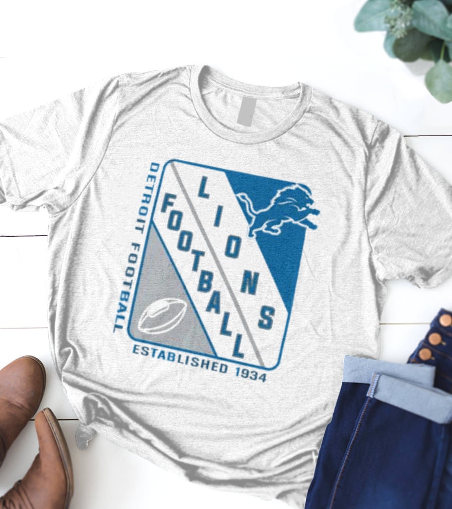 Detroit Lions Football Shield Established 1934 Iconic T-Shirt