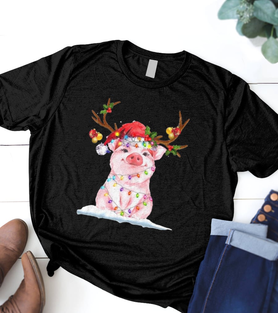 Pig Reindeer Antlers Santa Hat Christmas Lights T-Shirt