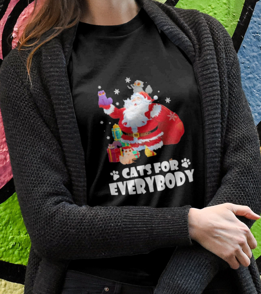 Santa Claus With Gift Cats For Everybody Fun Christmas T-Shirt