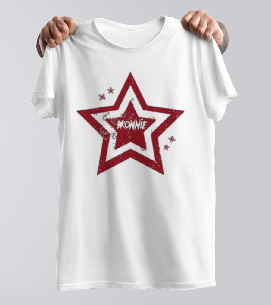 Bronnie Red Star Pattern Vintage T-Shirt