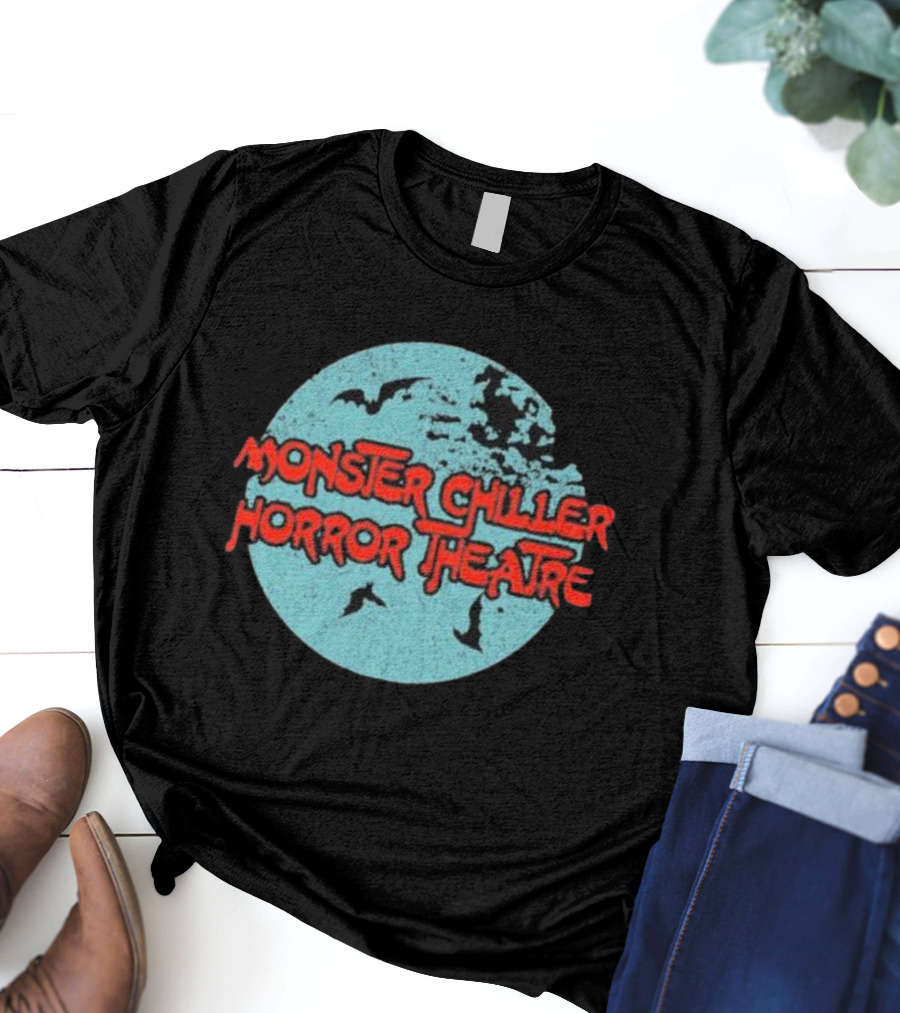 Monster Chiller Horror Theatre Moon Bats T-Shirt