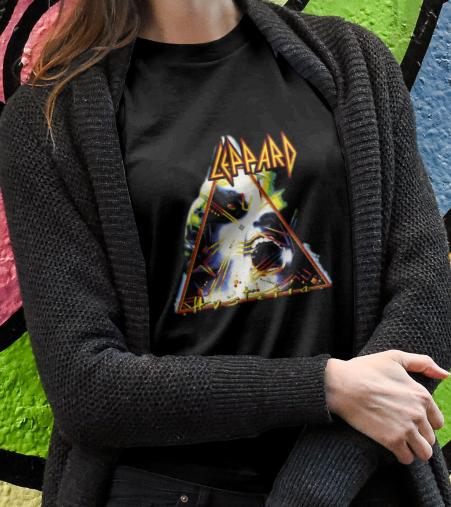 Def Leppard Hysteria Triangle Logo Rock Music Band T-Shirt