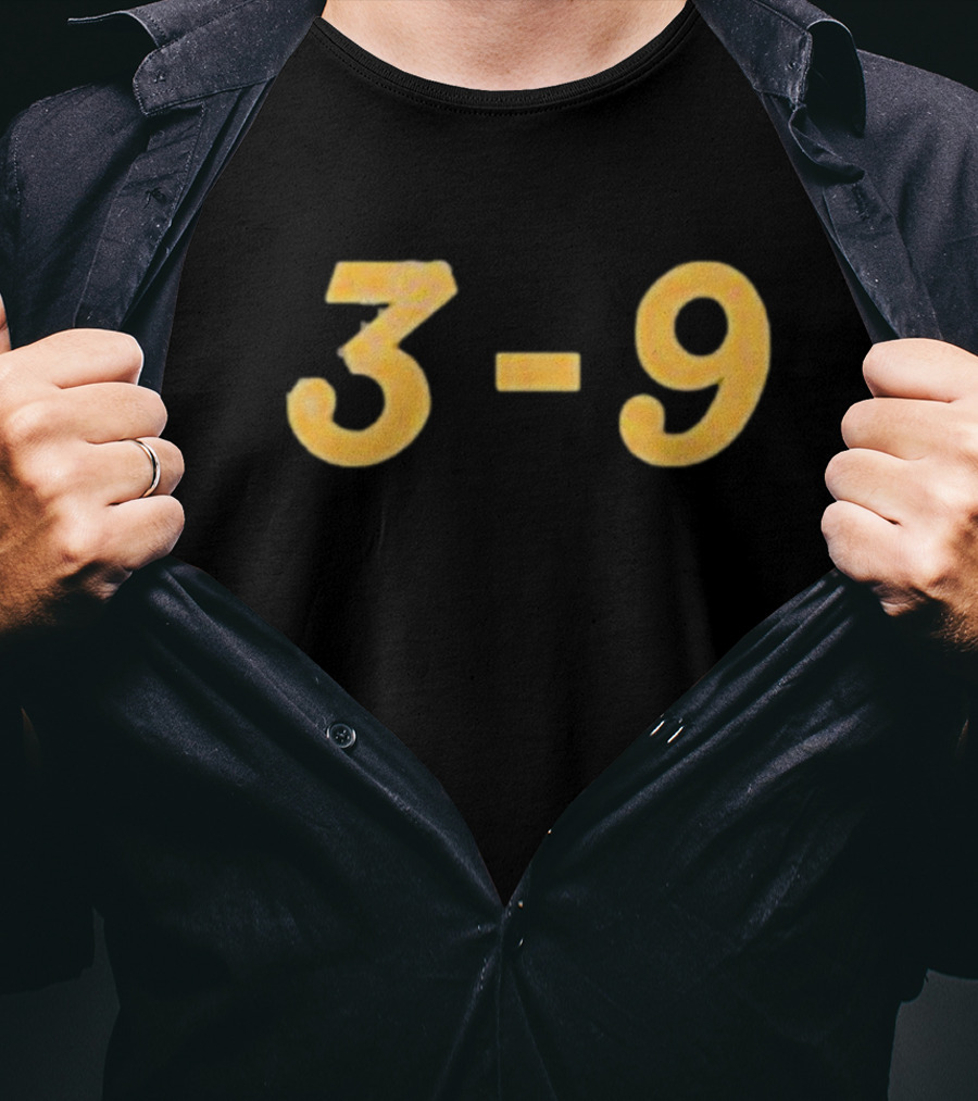 Old Grad 3-9 Pitt Football Fan T-Shirt