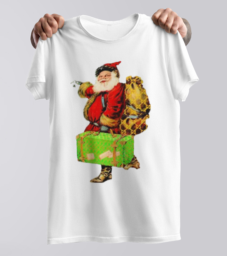 Market Designer Santa Vintage Luggage T-Shirt