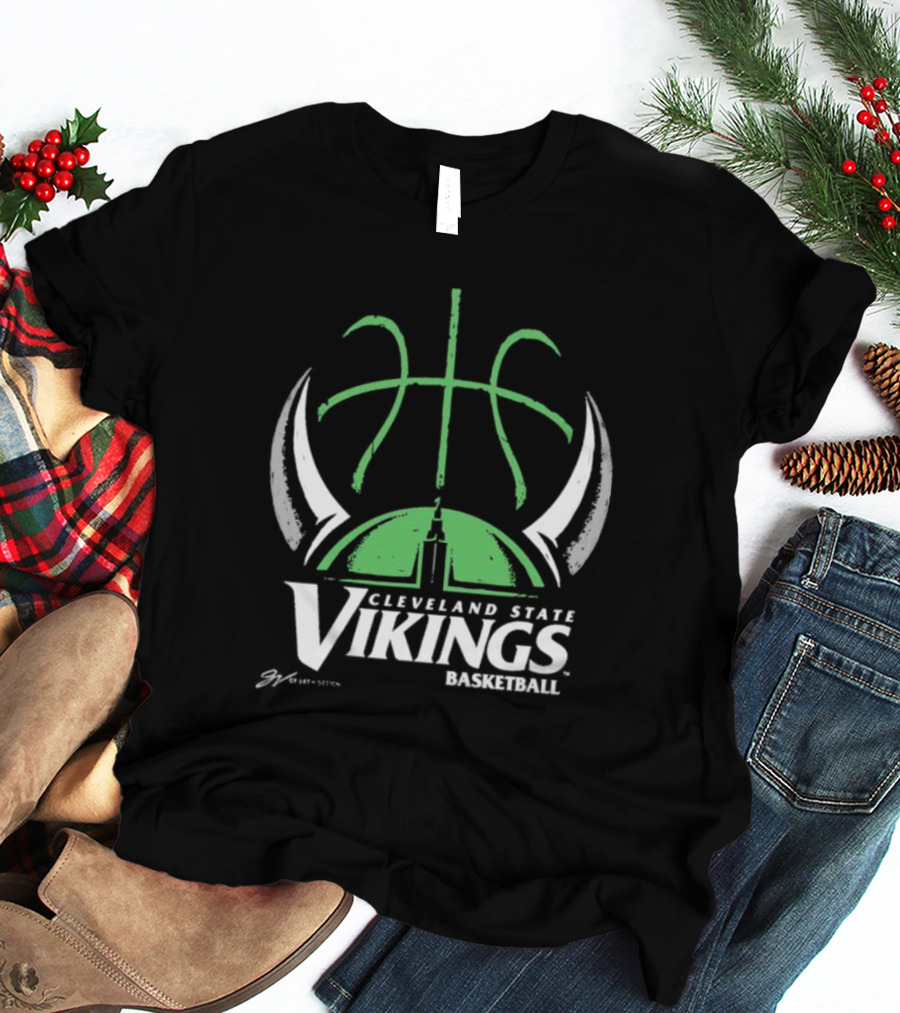 Cleveland State Vikings Basketball Green Viking Helmet Basketball T-Shirt