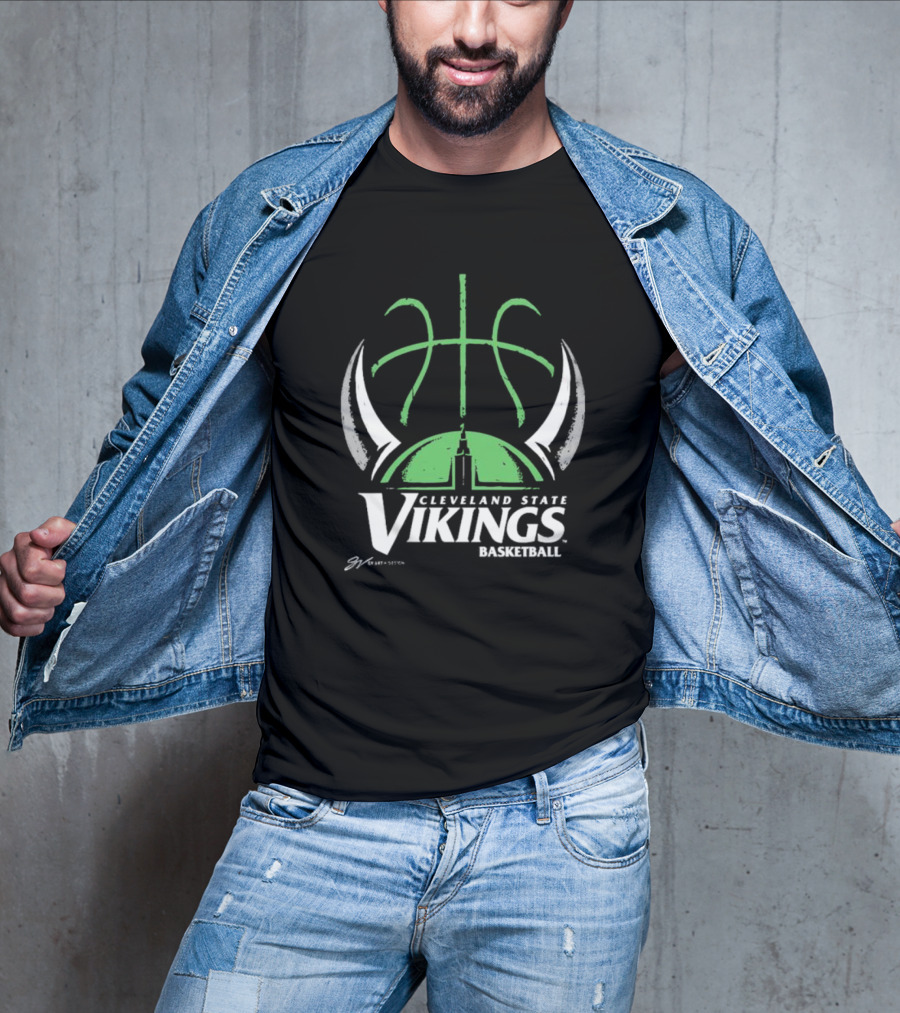 Cleveland State Vikings Basketball Green Viking Helmet Basketball T-Shirt