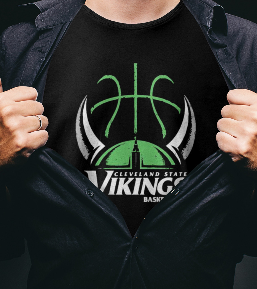 Cleveland State Vikings Basketball Green Viking Helmet Basketball T-Shirt